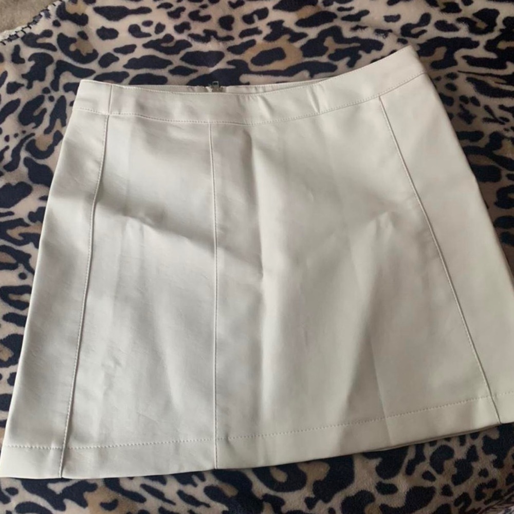 white faux leather forever 21 skirt